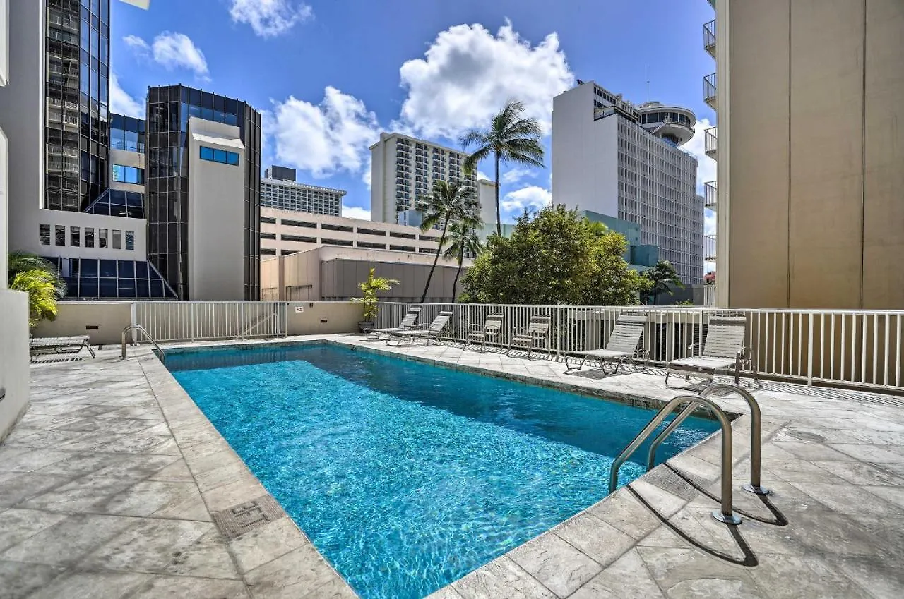 Centrally Located Vacation Rental In Waikiki! Honolulu 0*,