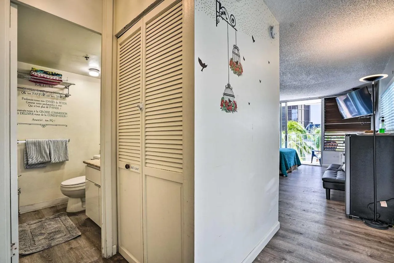 Centrally Located Vacation Rental In Waikiki! Honolulu